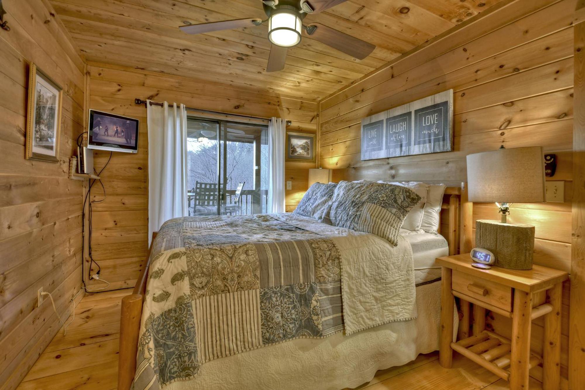 Talking Leaves Hot Tub Firepit And Comfy King Beds Villa Ellijay Bagian luar foto